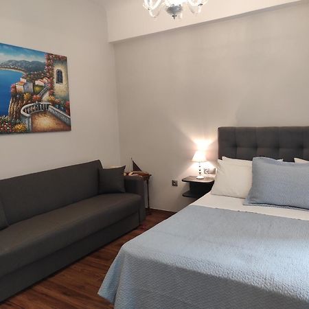 شقة Hellenic Hospitality House أثينا المظهر الخارجي الصورة