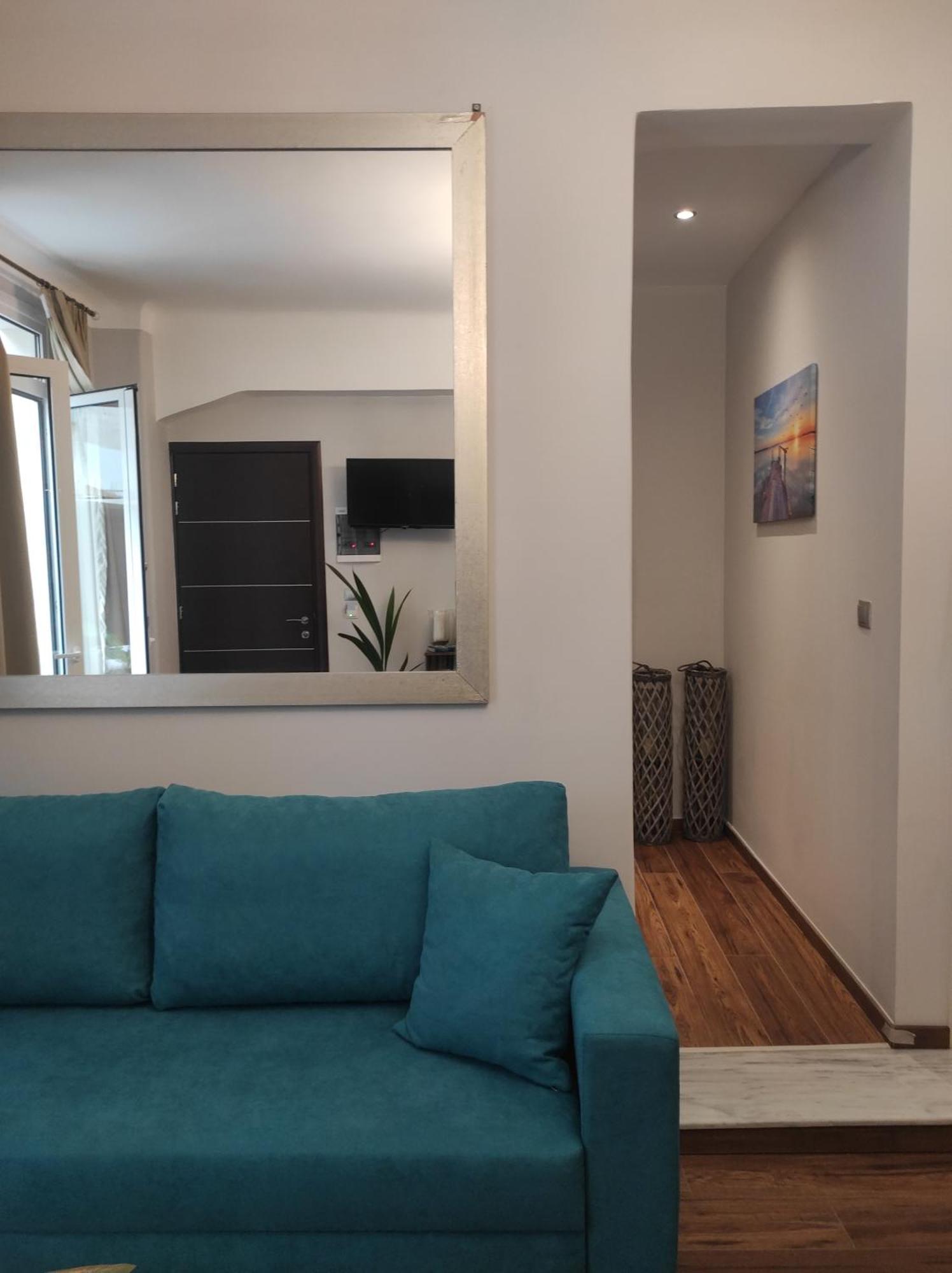 شقة Hellenic Hospitality House أثينا المظهر الخارجي الصورة