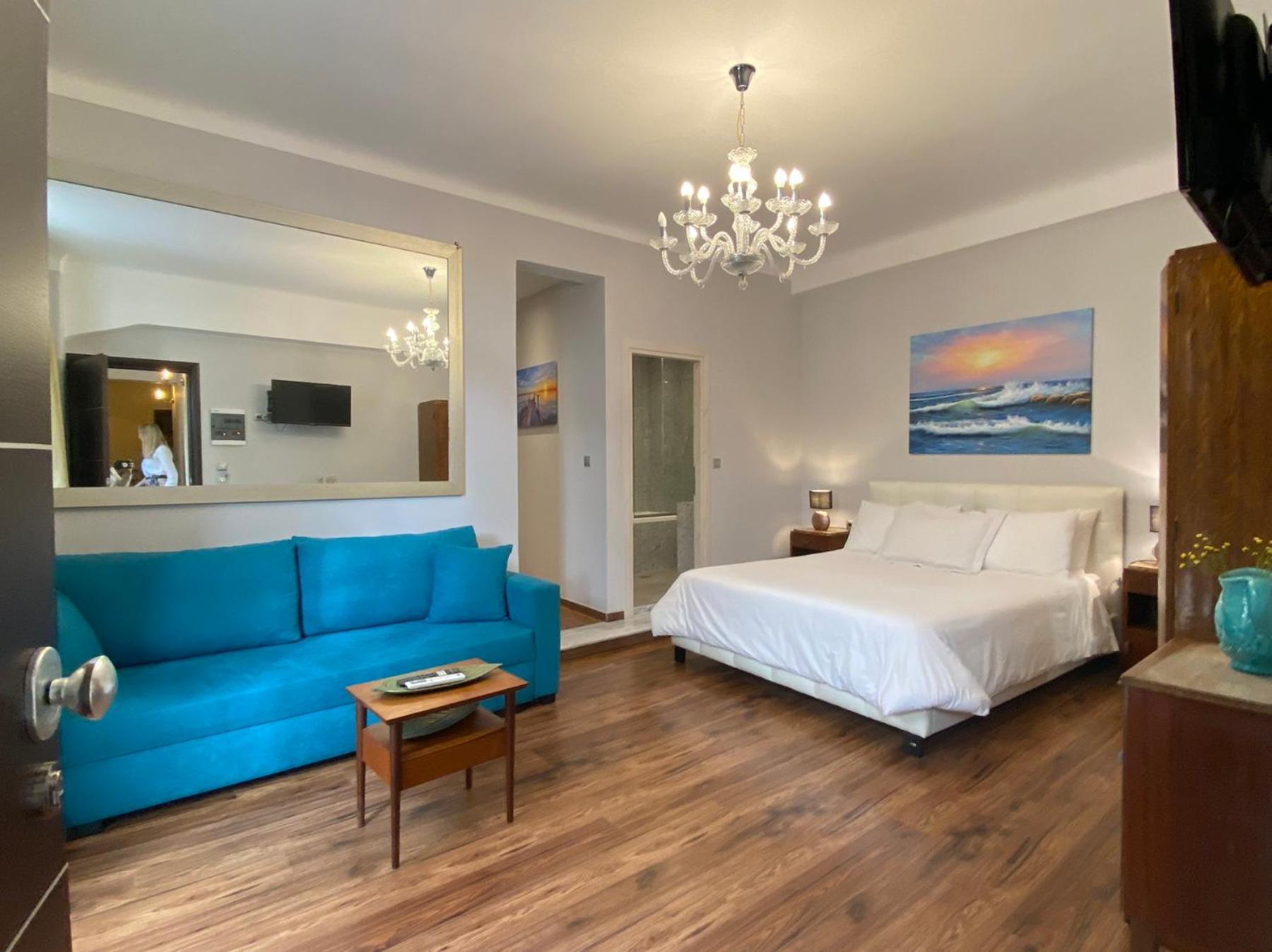 شقة Hellenic Hospitality House أثينا المظهر الخارجي الصورة