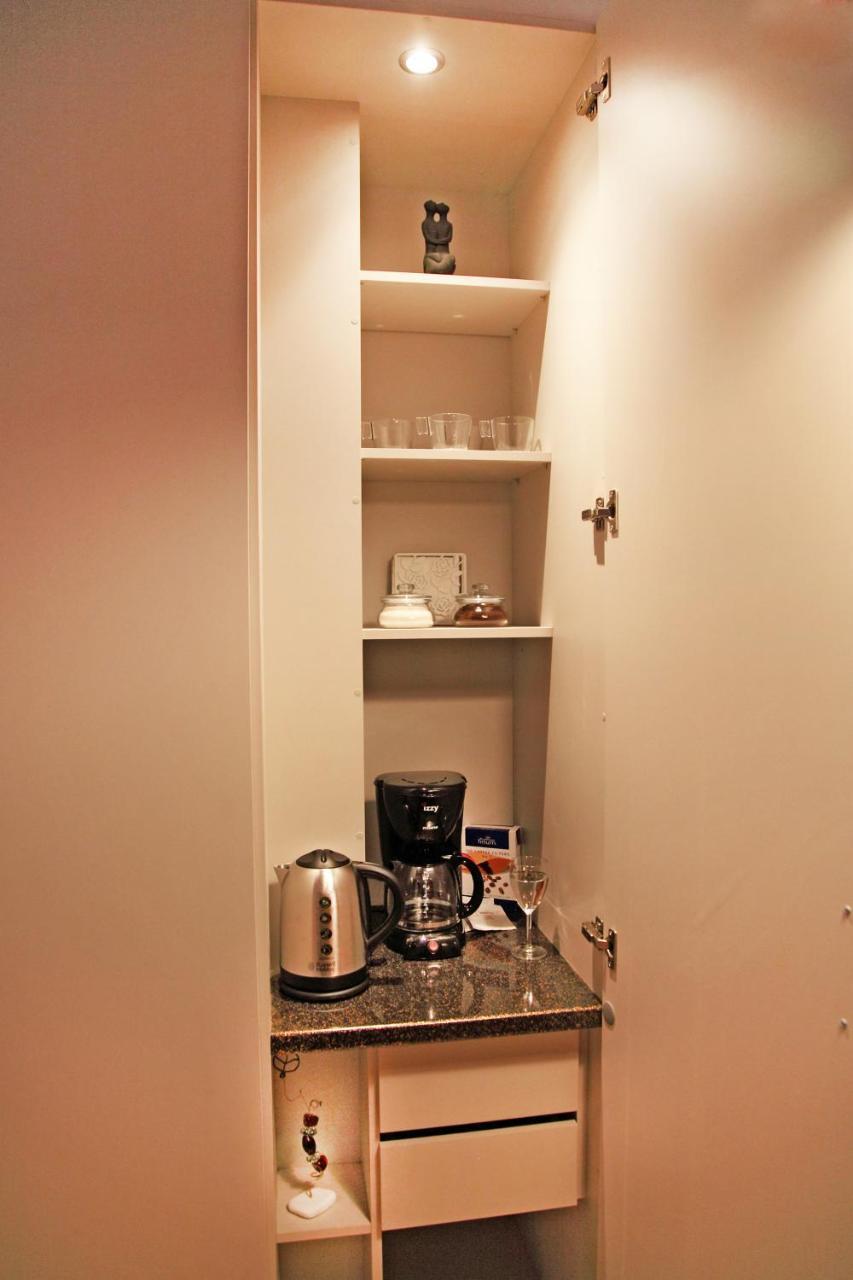 شقة Hellenic Hospitality House أثينا المظهر الخارجي الصورة